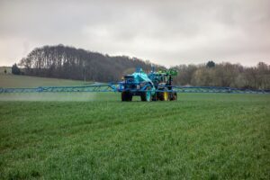 foodwatch-Recherche: Hochgiftige Pestizide in Deutschland ohne abschließende Risikoprüfung zugelassen – Özdemir muss Mittel verbieten!